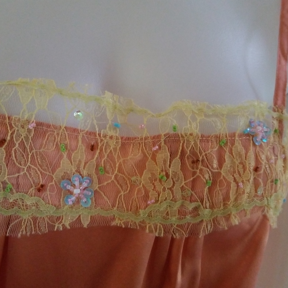 Top - Picture 3 of 4